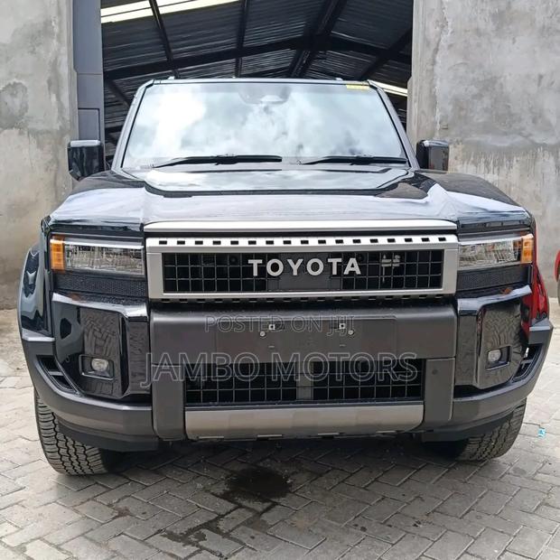 Toyota Land Cruiser Prado 2024 Black