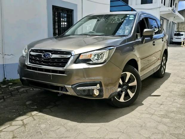 Subaru Forester 2.0XT Premium AWD 2017 Gray