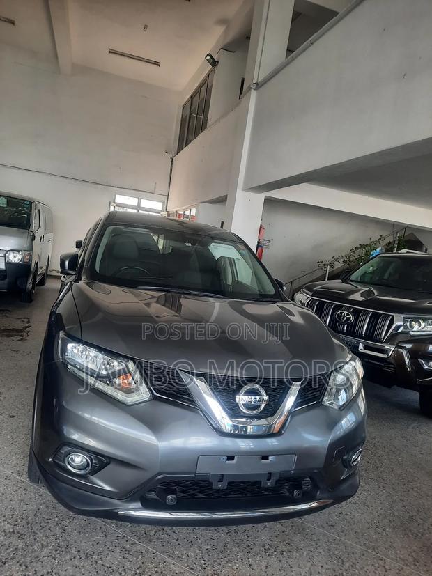 Nissan X-Trail 2.0 Petrol FWD 2016 Gray