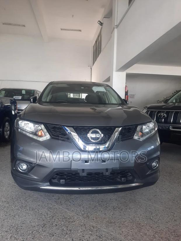Nissan X-Trail 2.0 Petrol FWD 2016 Gray