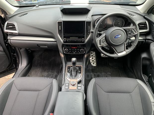 Subaru Forester 2.5i Limited AWD 2018 Blue