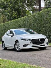 Mazda Axela 2019 Pearl for sale