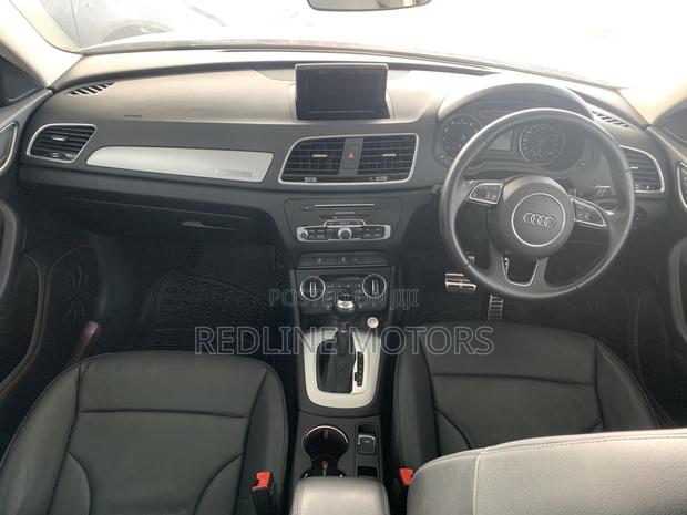 Audi Q3 2017 Silver