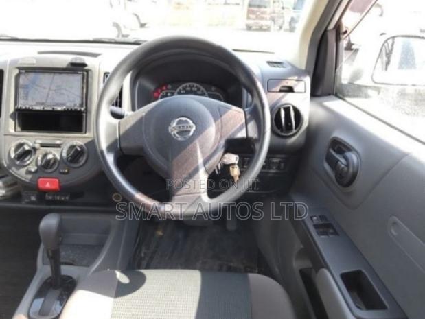 Nissan Advan 2017 Silver