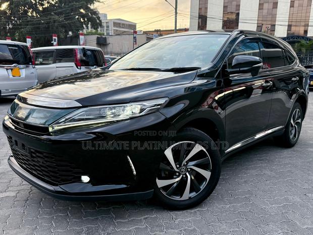 Toyota Harrier 2.0 Turbo 4WD 2017 Black