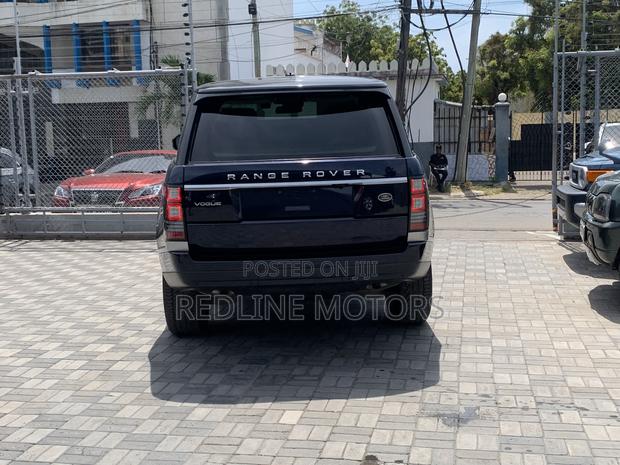 Land Rover Range Rover 2017 Blue