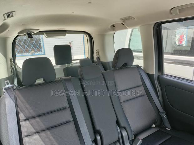 Nissan Serena 2017 Black