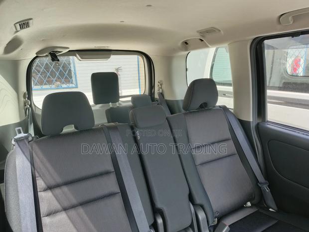 Nissan Serena 2017 Black