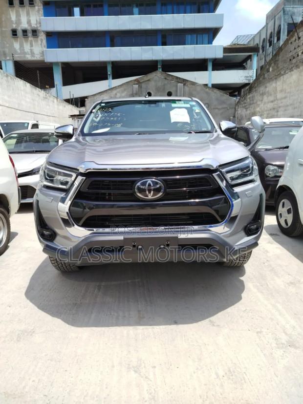 Toyota Hilux 2.4 Diesel 2020 Gray
