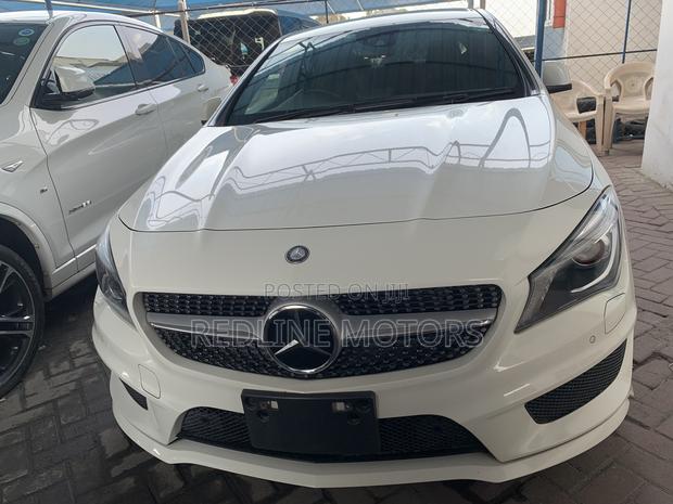 Mercedes-Benz CLA-Class CLA 250 4MATIC Sedan 2014 White