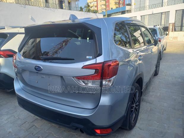 Subaru Forester 2.0XT Touring AWD 2018 Blue