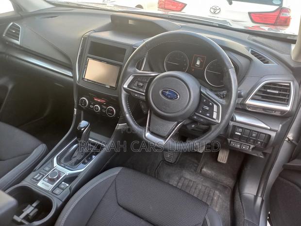 Subaru Forester 2.0XT Touring AWD 2018 Blue