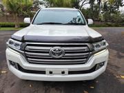 Toyota Land Cruiser 2017 White for sale