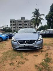 Volvo V40 2017 Blue for sale
