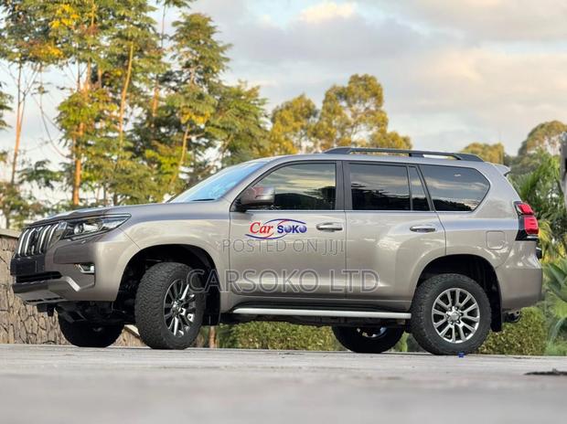 Toyota Land Cruiser Prado 3.0 190hp 2018 Beige