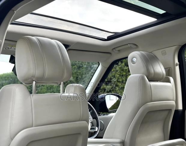 Land Rover Range Rover Vogue 2017 Blue