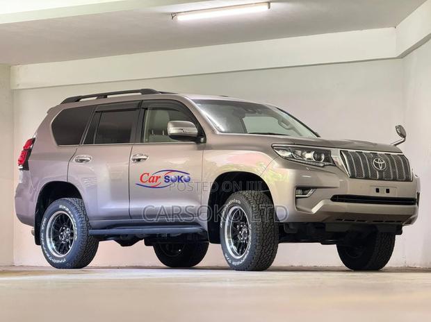 Toyota Land Cruiser Prado 2019 Beige