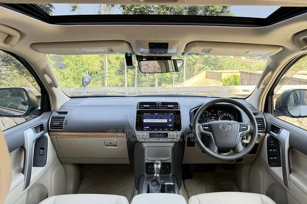 Toyota Land Cruiser Prado 2019 Beige