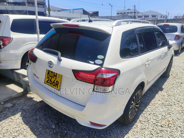 Toyota Corolla Fielder 2015 White