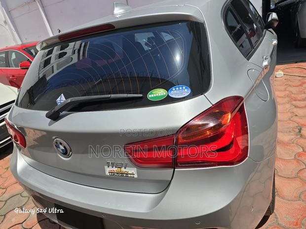 BMW 118i 2018 Silver