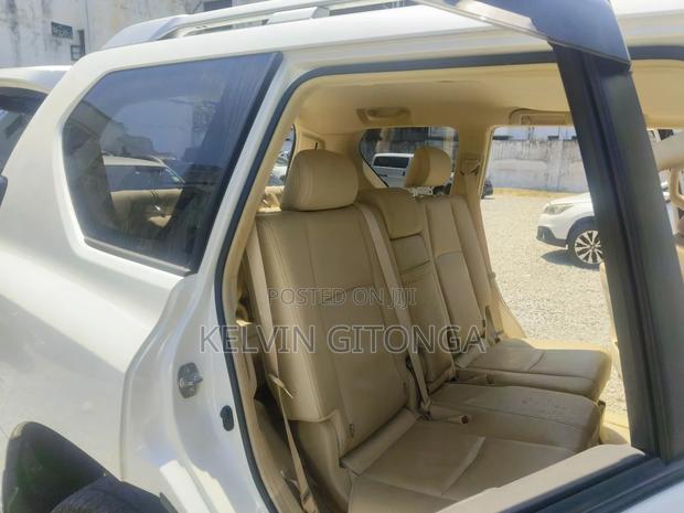 Toyota Land Cruiser Prado 2018 White
