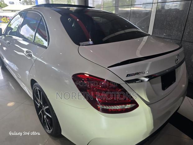 Mercedes-Benz GLC-Class 2018 White
