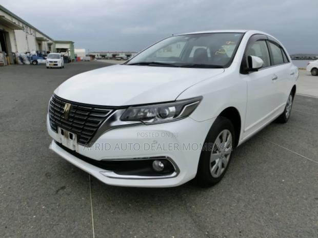 Toyota Premio 1.5 FWD 2017 White