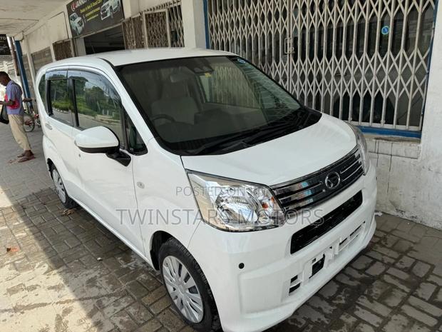 Daihatsu Move 2018 White