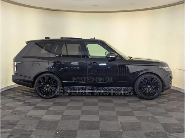 Land Rover Range Rover Vogue 2018 Matt Black