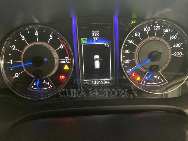 Toyota Fortuner 2015 Brown