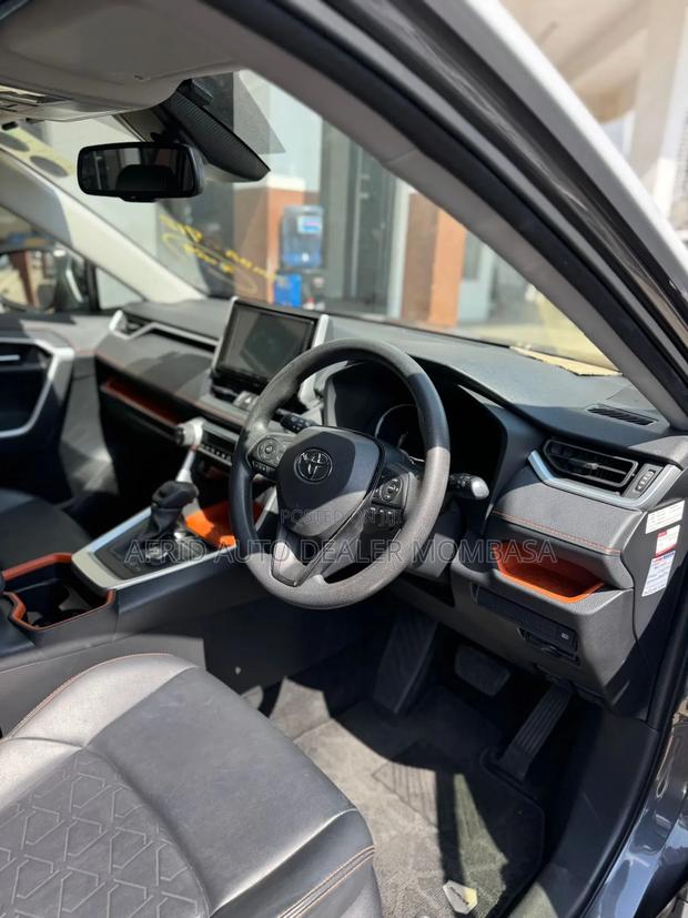 Toyota RAV4 Adventure 2019 Gray