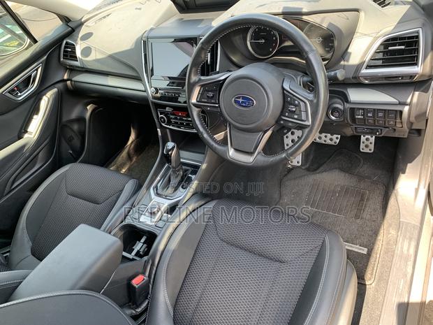 Subaru Forester 2.5i Limited AWD 2018 Gold