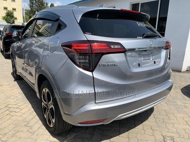 Honda Vezel 1.5 Hybrid 2WD 2018 Silver