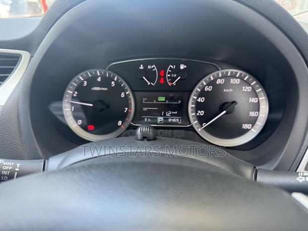 Nissan Bluebird 2018 White