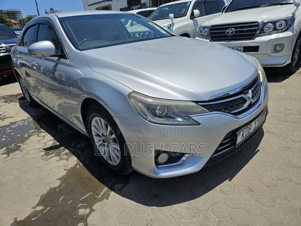 Toyota Mark X 2015 Silver