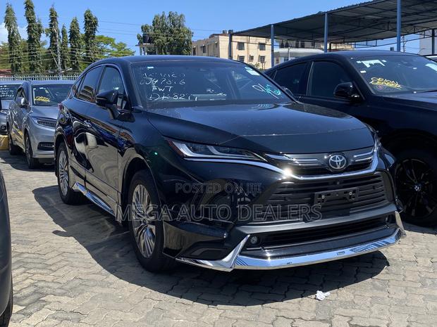 Toyota Harrier 2021 Black