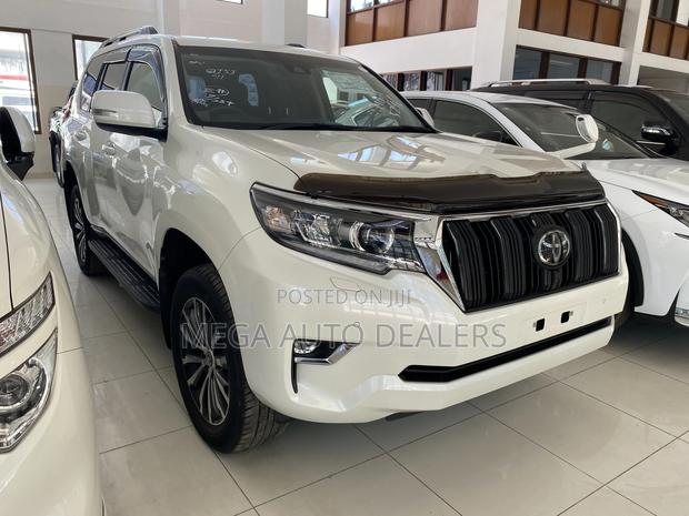 Toyota Land Cruiser Prado 2018 Pearl