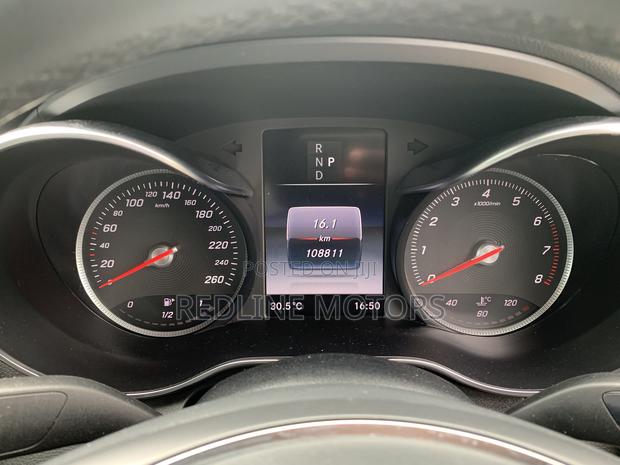 Mercedes-Benz C200 2018 Blue