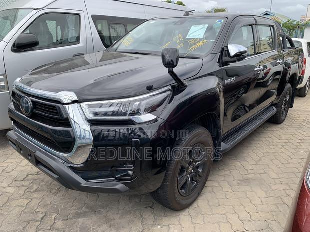 Toyota Hilux 2020 Black