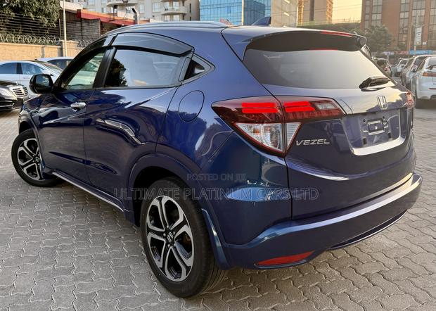 Honda Vezel 1.5 4WD 2017 Blue