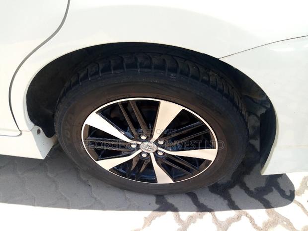 Toyota Wish 2015 White