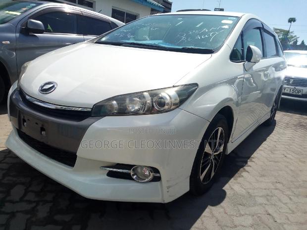 Toyota Wish 2015 White