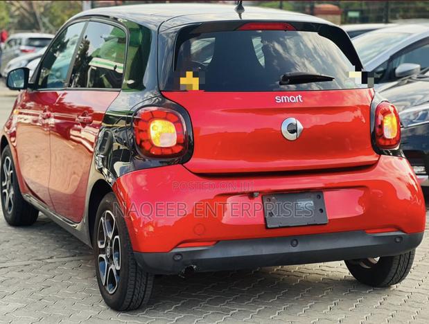 Smart ForFour 2017 Red