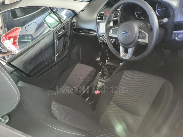Subaru Forester 2018 White