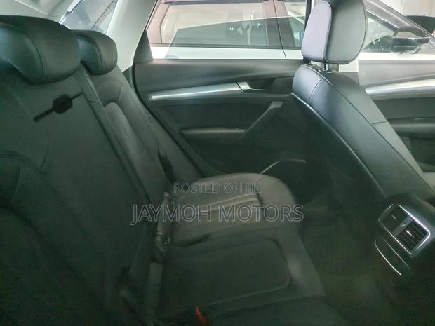 Audi Q5 2017 Blue