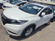 Honda Vezel 2017 White for sale
