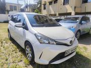 Toyota Vitz 2014 White for sale