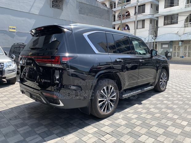 Lexus LX 2023 Black
