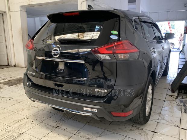 Nissan X-Trail 2.0 Hybrid AWD 2017 Matt Black