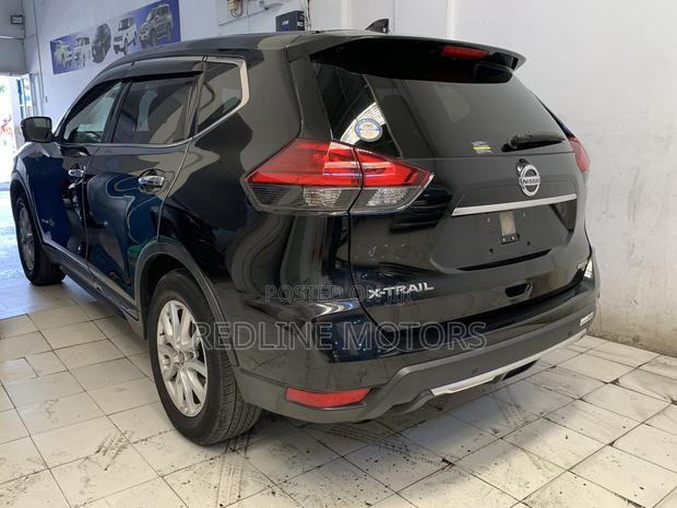 Nissan X-Trail 2.0 Hybrid AWD 2017 Matt Black